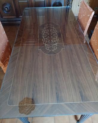 Tavolo in legno 
