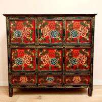 Mobile credenza tibetana dell'800