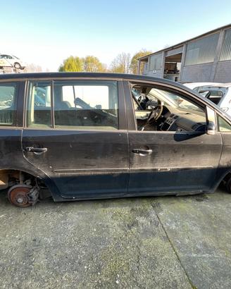 VW TOURAN 2005 PER RICAMBI