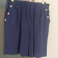 abbigliamento donna  gonne pantaloni e magliette