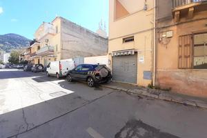 NEGOZIO A PALERMO
