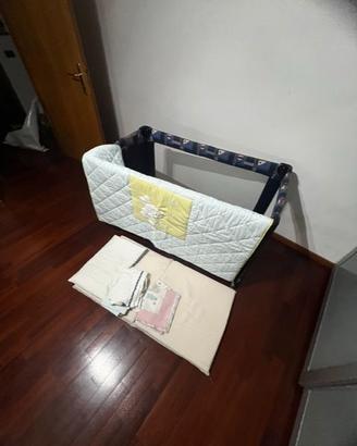 LETTINO BIMBO POUPJ  DA CAMPEGGIO CON ACCESSORI