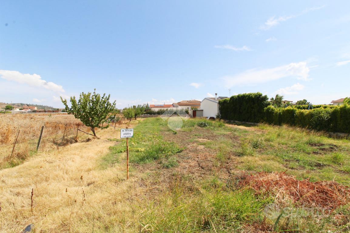 TER. RESIDENZIALE A BOTRICELLO - Vista 3