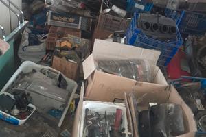 Blocco ricambi auto e moto anni 70-80-90