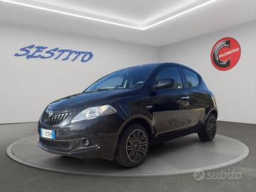 LANCIA - Ypsilon 1.0 firefly hybrid Gold s&s 70cv