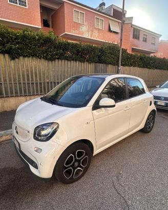SMART FORFOUR 71CV, 2017, automatico, neopatentati