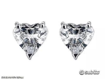 ORECCHINI ORO 18kt. DIAMANTI TAGLIO CUORE ct. 0,80