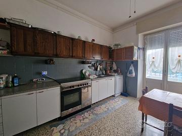 Pentalocale a Amelia