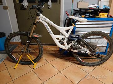 Mtb DH Specialized Demo 