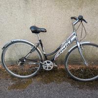 Bici Atala Donna 28" Cambio Shimano 6 rapporti