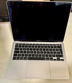 MacBook Air M1 Batteria 100%