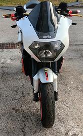 Aprilia tuono 1000r