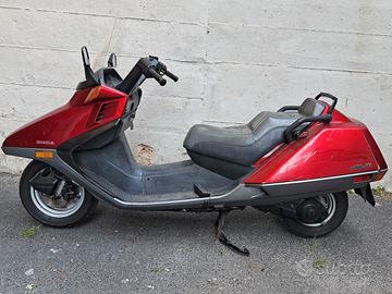 Honda Helix CN250 1986