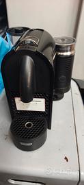 macchina da caffè DeLonghi Nespresso 