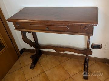 consolle da ingresso o corridoio in stile classico