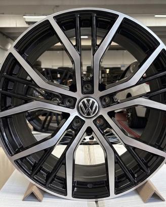 CERCHI NUOVI IN LEGA VOLKSWAGEN RAGGIO 19