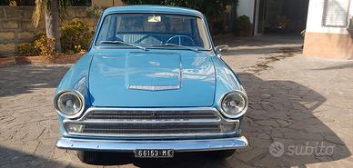 Ford Cortina Deluxe