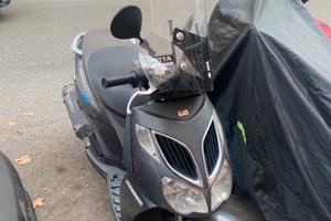 Aprilia sportcity 125
