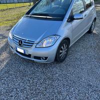 Mercedes classa A neopatentati