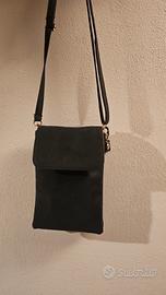 Piccola borsa portacellulare e altro 