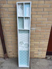 Mensola in legno,con scomparti