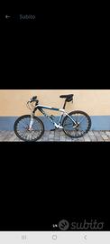 Mountainbike Lee Cougan