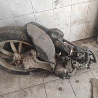 blocco motore piaggio Beverly 250