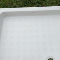 Piatto doccia con box