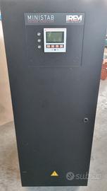 Stabilizzatore di tensione trifase