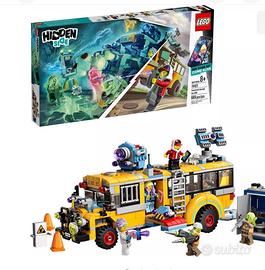 Lego school bus hidden side 70423