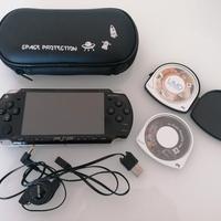 Sony PSP slim + 2 giochi 