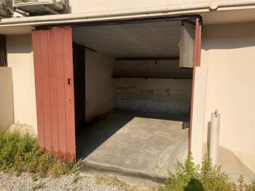 Box / Garage di 10 m² a Padova