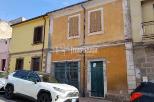 Casa Indipendente con cortile