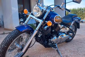 Yamaha dragstar 650 xvs custom 