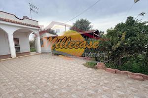 Villino singolo zona fanusa rif2902