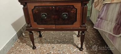 Comodini vintage anni 40 - Coppia