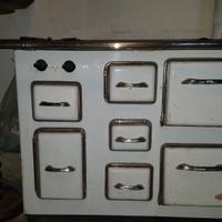 cucina economica a legna tradizionale