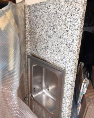 TOP CUCINA  in MARMO  GRANITO + lavello