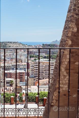 Bilocale panoramico in centro a Cagliari