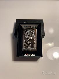Accendino Zippo Originale "Venetian" Cromato