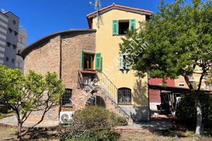 Casa indipendente di 120 m² con 4 locali a Ventimi