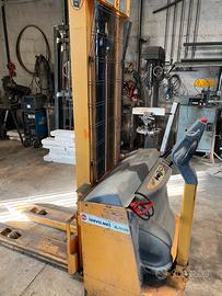 Transpallet a colonna