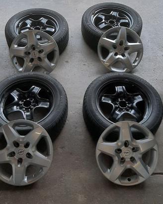 Gomme invernali piu cerchio opel zafira
