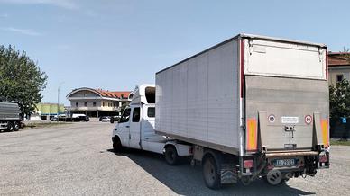 Mercedes Sprinter minitir