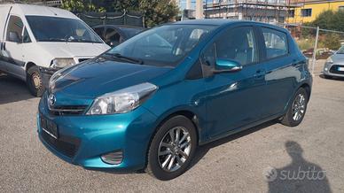 Toyota Yaris 1.0 5 porte