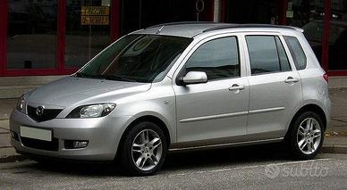Parabrezza Mazda 2 MPV 02-07