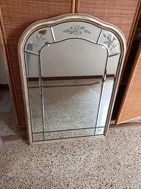 Specchio camera da letto con cornice legno vintage