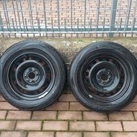 Quattro gomme su cerchione in ferro 165/70 R14 H85