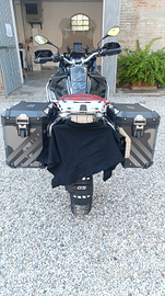 Moto BMW Adventure triple black