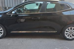 Renault Clio Full Hybrid 140 IVA VOMPRESA